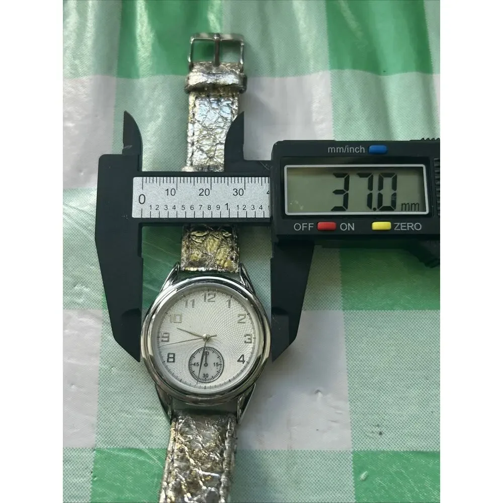 Silver Tone Case And Band Women’s Quartz Watch